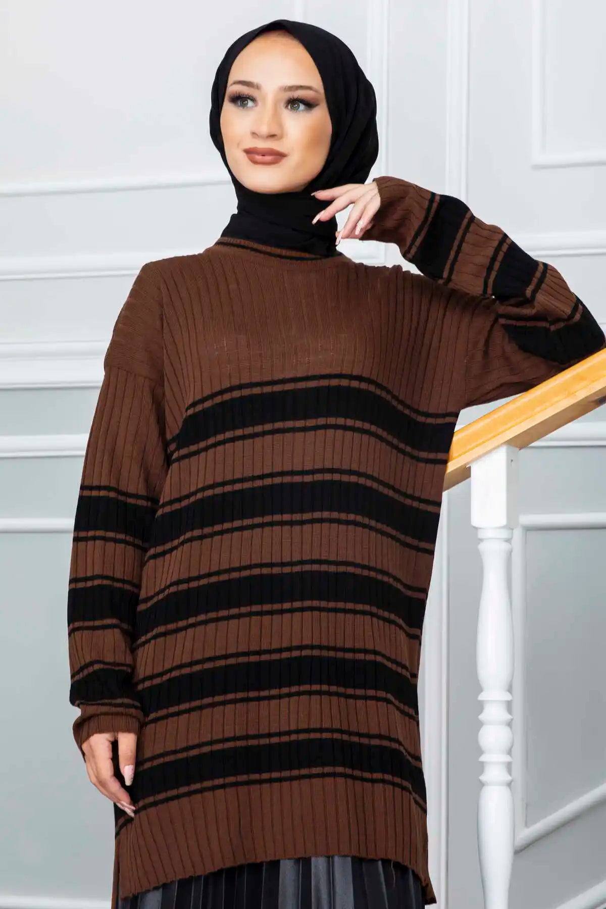 Women Clothing Striped Crew Neck Hijab Sweater Abaya İslamic Tunique Femme Musulman Autumn Winter Solid Thick Warm Loose