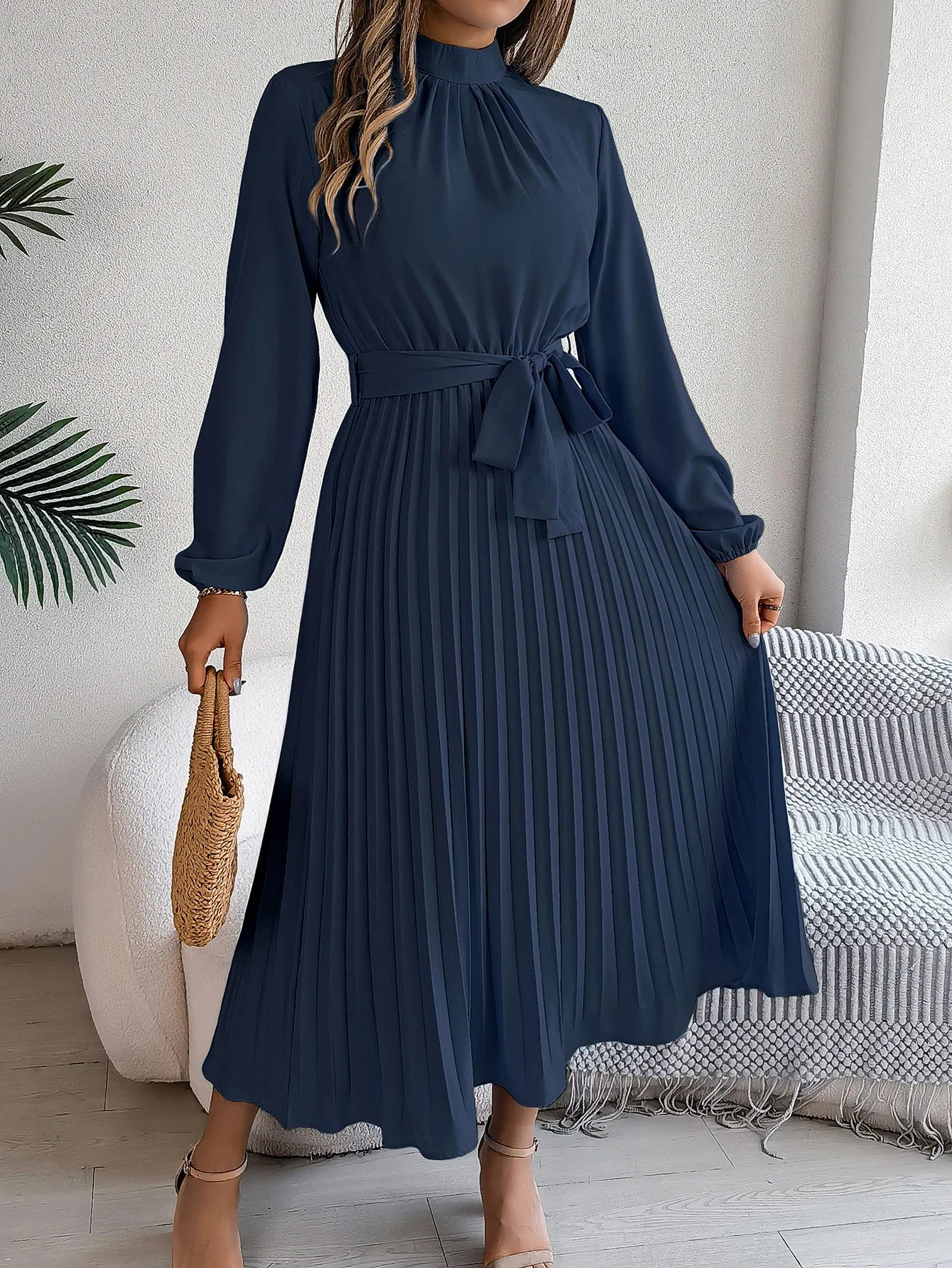 Autumn and winter elegant stand up collar long sleeved waist cinched pleated long skirt small dress women's solid color dress