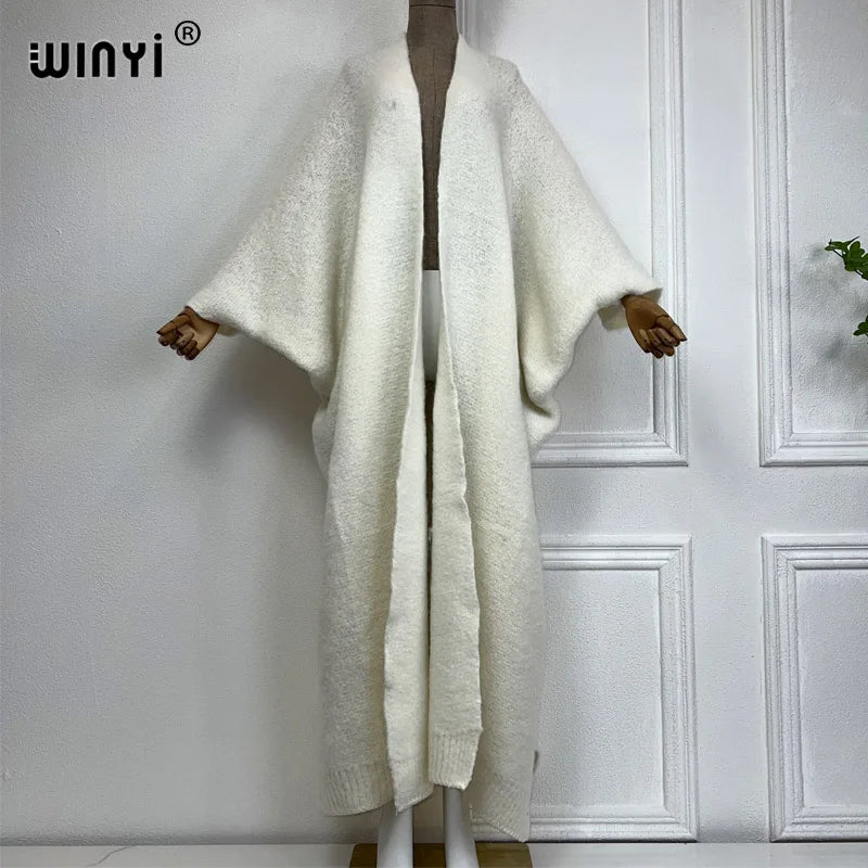 WINTER monochrome Luxury Fur Neutral coat Thick comfortable Warm Female poncho long down coat winter abaya