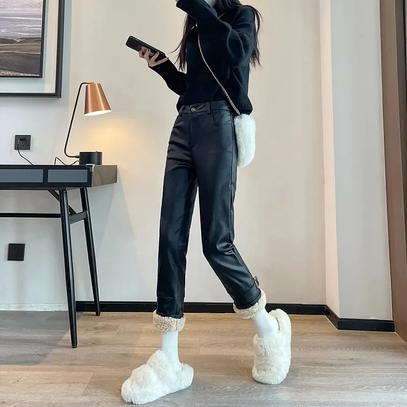 Plus Velvet Straight Black Leather Pants Women's Autumn Winter High Waist Loose Pantalones Splicing Lambswool Pu Leather Pants