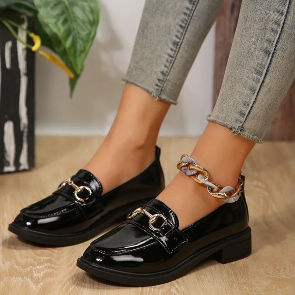 2025 Spring Women’s Leather Shoes British Style Metal Chain Black Mary Jane Low Heels Ladies Casual Loafers