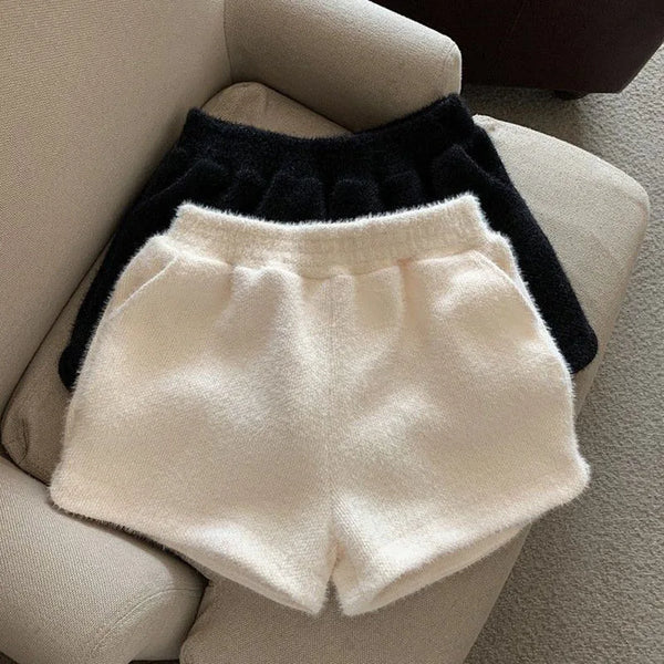 Autumn Winter Faux Mink Plush Shorts Women Korean Fashion Loose Wide Leg Short Pants Ladies Solid High Waist Casual Shorts