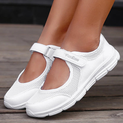 Casual Shoes 2025 New Fashion Women's Sneakers Soft Outdoor Sneakers Women Slip On Breathable Ladies Vulcanize Shoes Women Shoes