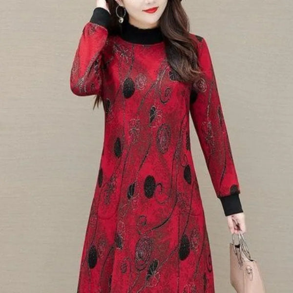 Western Style Knee Length Plush and Thick Autumn and Winter Pullover Long Sleeved Round Neck New Women's Printed Length Dress