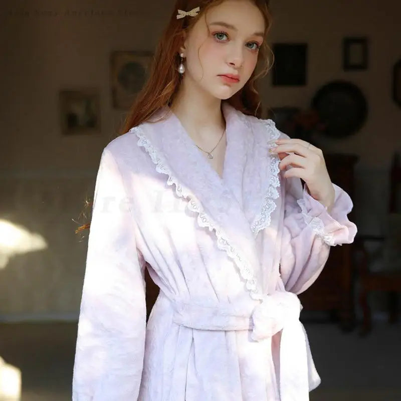 Thickened Flannel Robe Nightgown Women's Autumn Winter Princess Long Bathrobe French Luxury Warm Homewear Bride's Morning Gown