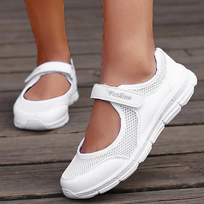 Casual Shoes 2025 New Fashion Women's Sneakers Soft Outdoor Sneakers Women Slip On Breathable Ladies Vulcanize Shoes Women Shoes