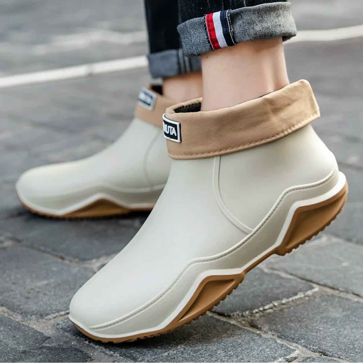 New Rain Shoes Ankle Waterproof Shoes Rain Boots Men Anti-slip Wear-resistant Plush Fashion Kitchen Summer Winter