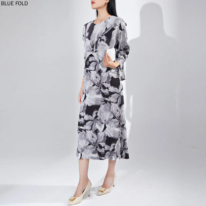 Women's Autumn Fashionable Large Size Suit High-end Printed Shawl Outer Dress MIYAKE Pleated Two-piece Set Dress Sets Elegant